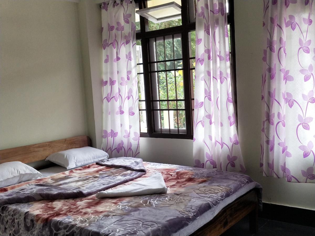 Hotel Pine Leaf Gangtok Kültér fotó