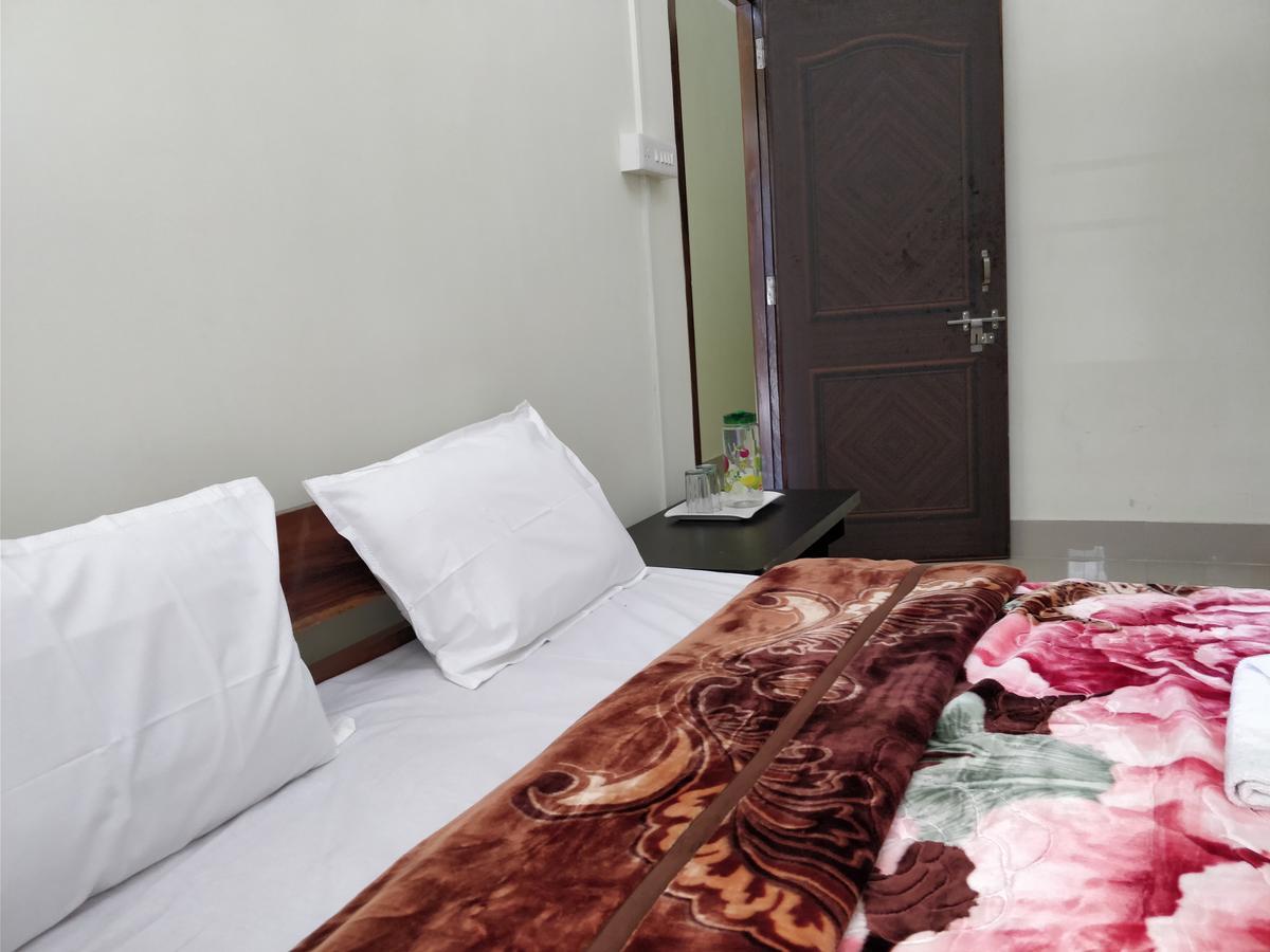 Hotel Pine Leaf Gangtok Kültér fotó
