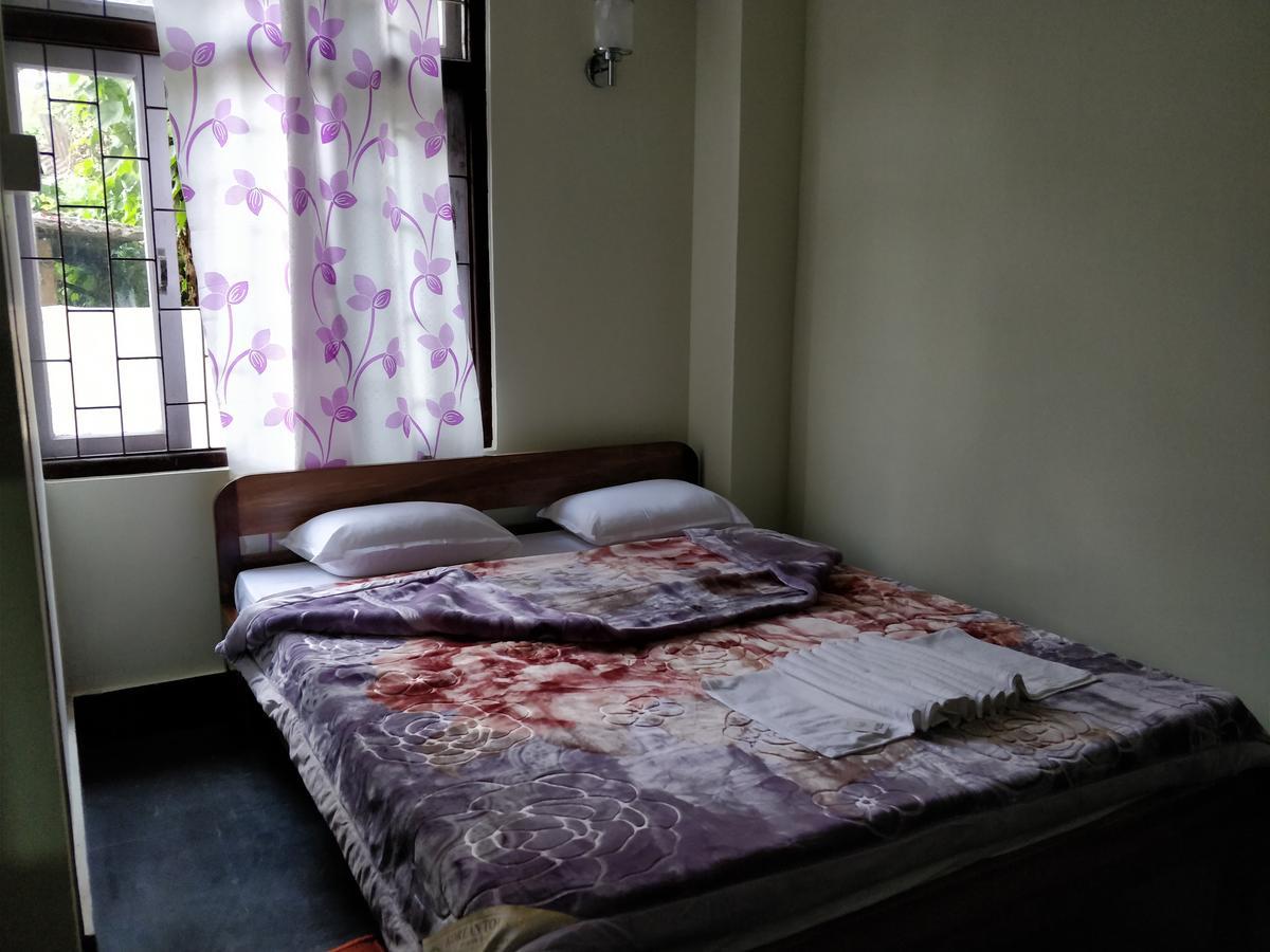 Hotel Pine Leaf Gangtok Kültér fotó